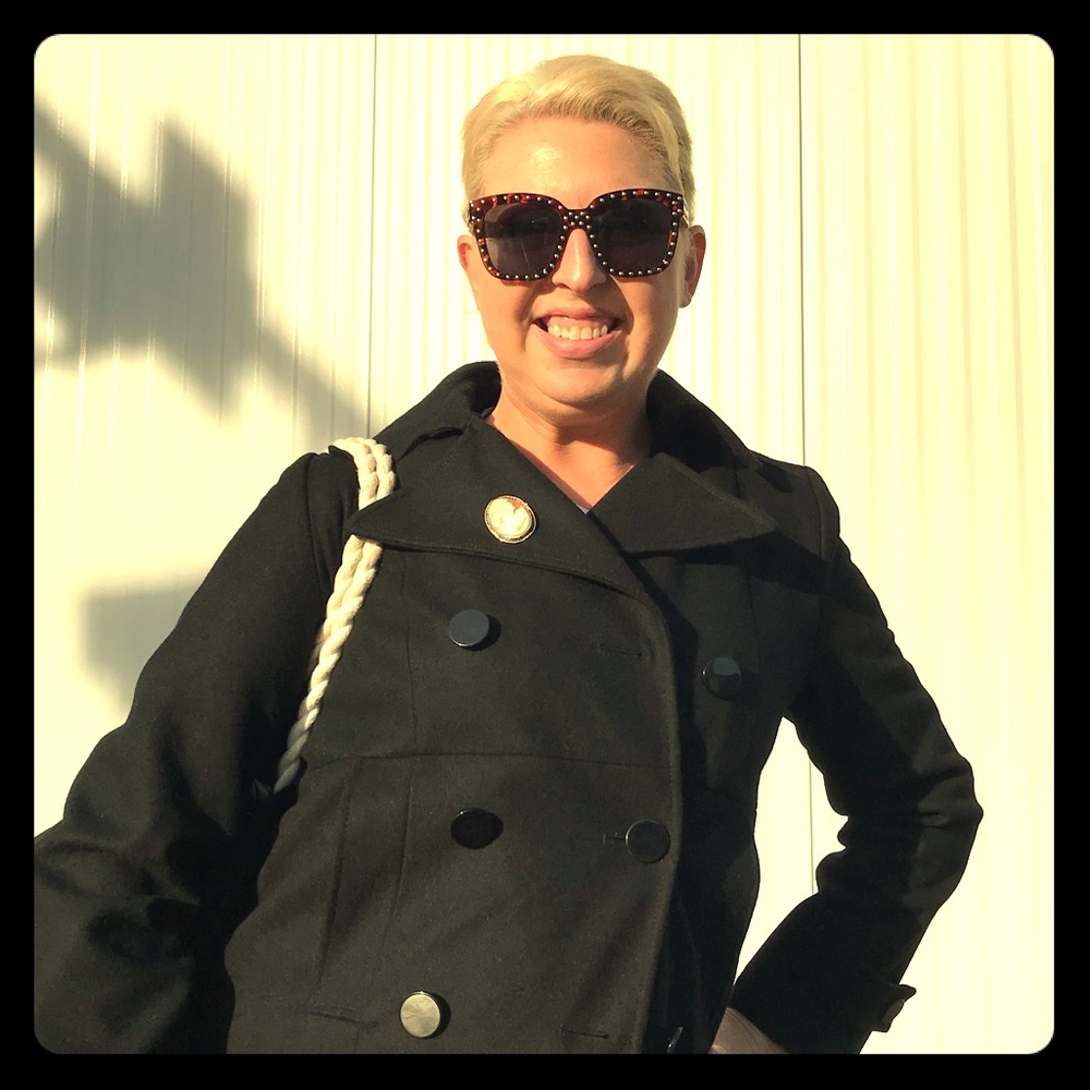 Meet your Posher, Dannielle